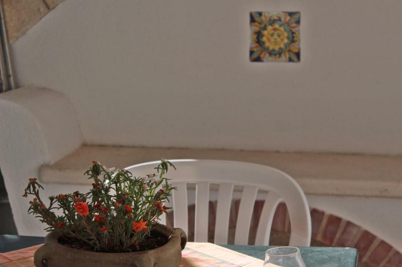 Monolocale Da Mariolina Appartement Macari Buitenkant foto