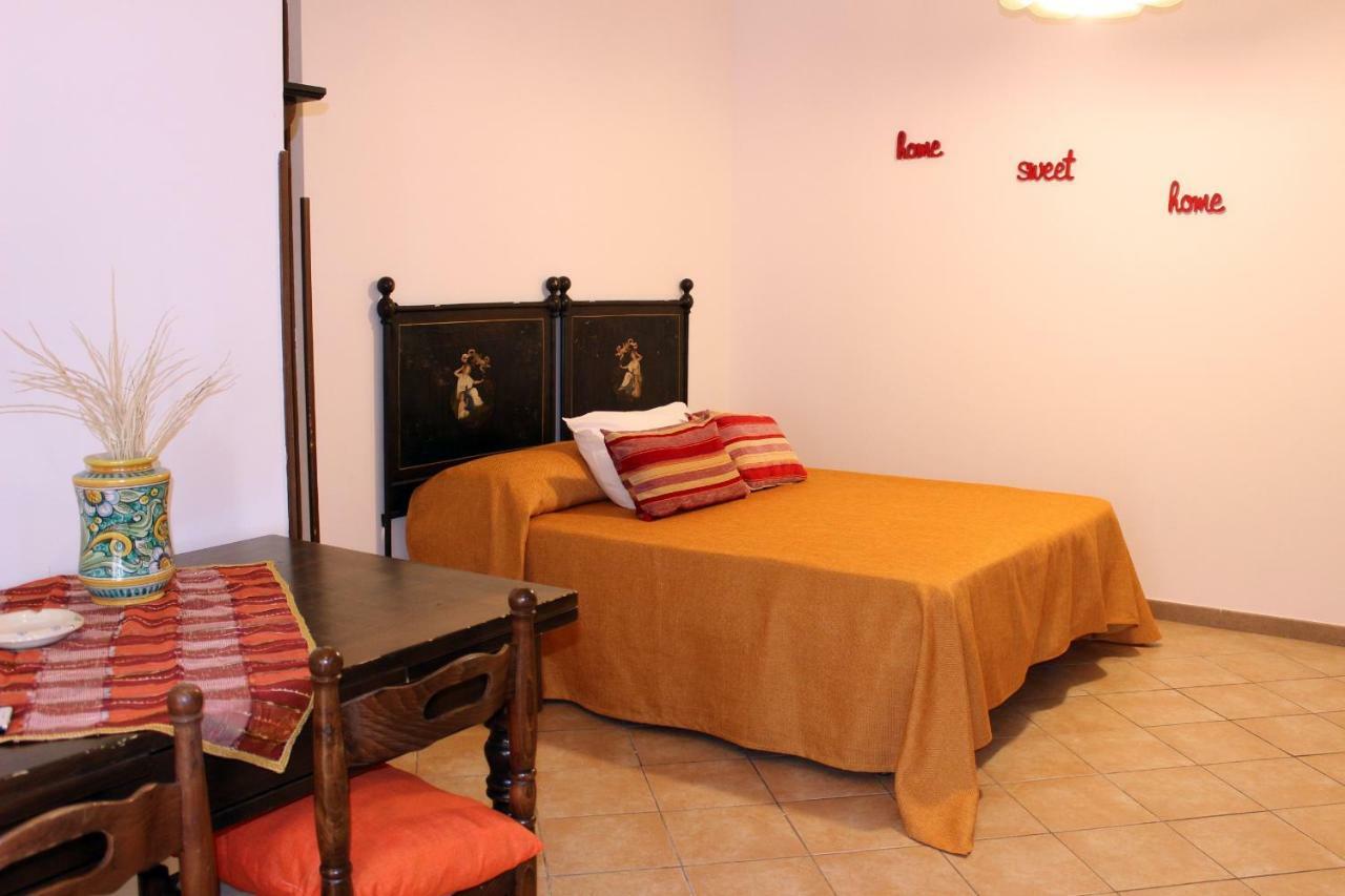 Monolocale Da Mariolina Appartement Macari Buitenkant foto